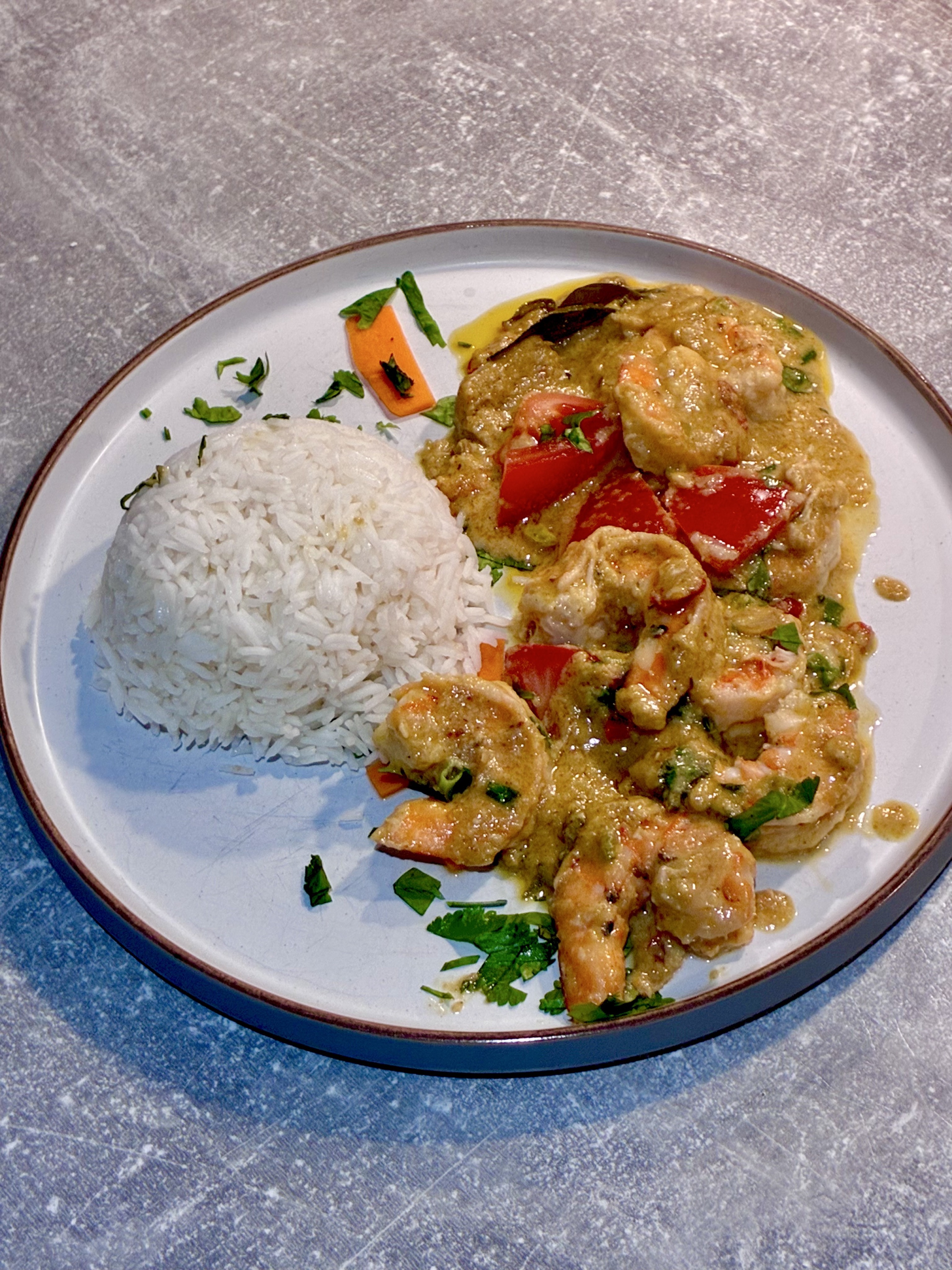 Shell-on Thai Yellow Curry King Prawns